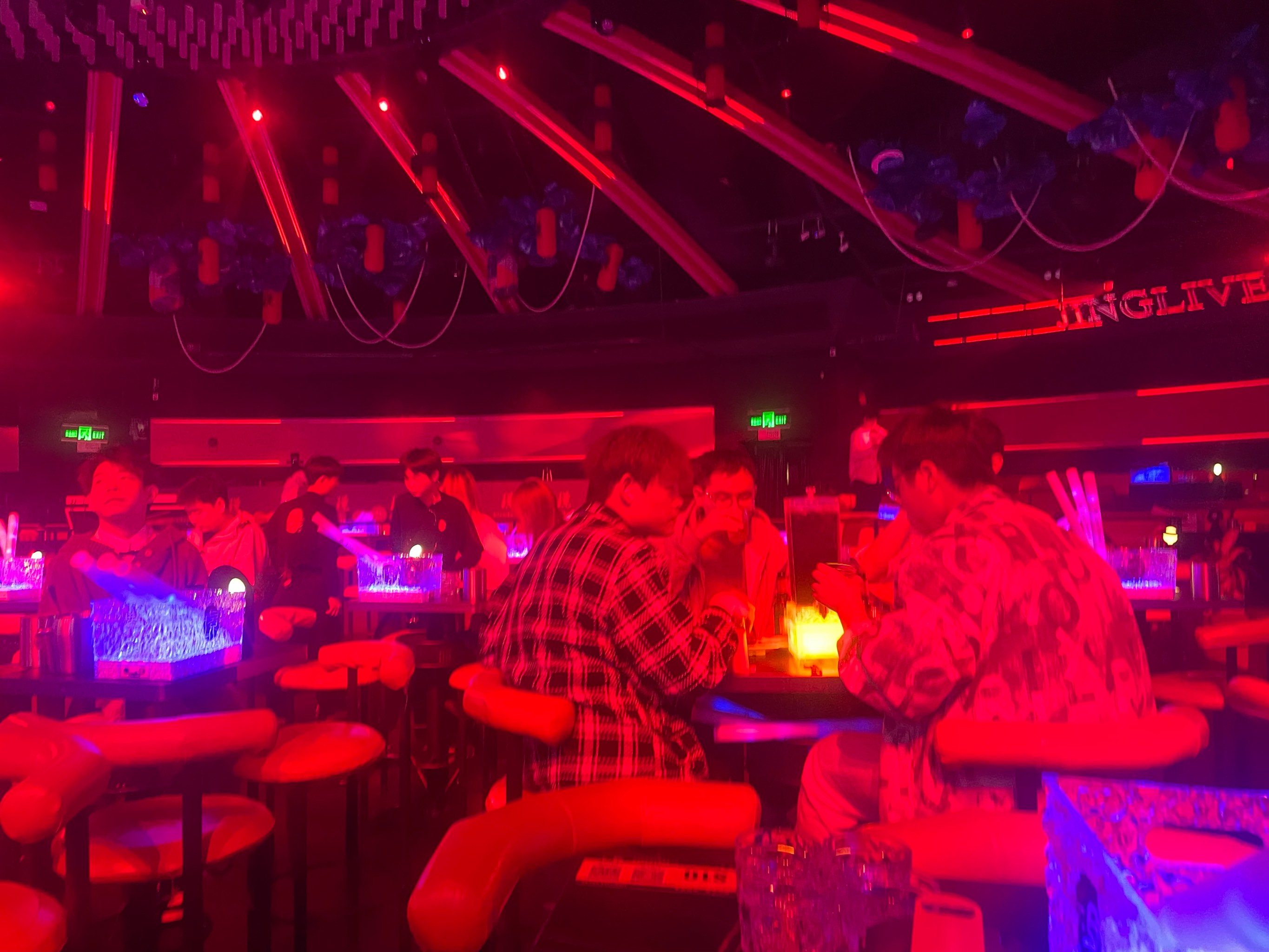 柳州商务KTV总排行Top10-融安县ktv预定